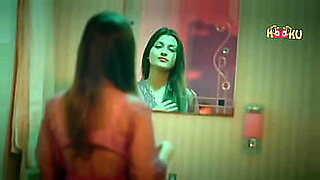 boy girl sexy hindi movie dialogue
