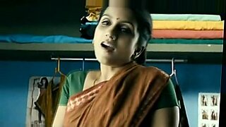 parasparam serial actress meenakshi