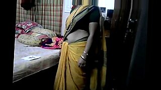 tamil aunty car full video
