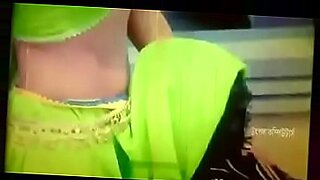 indian college girl enjoying sex in public park